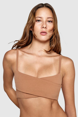 CROSS OVER SHORT BRALETTE - MOCHA