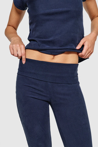 HOLD RIBBED PANTS - DUSTY NAVY